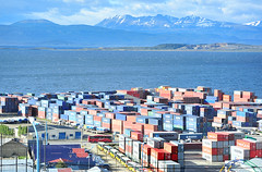 Ushuaia Containerhafen mit Avanti Bus