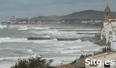 Sitges Bay Storm • <a style="font-size:0.8em;" href="http://www.flickr.com/photos/90259526@N06/15522653868/" target="_blank">View on Flickr</a>