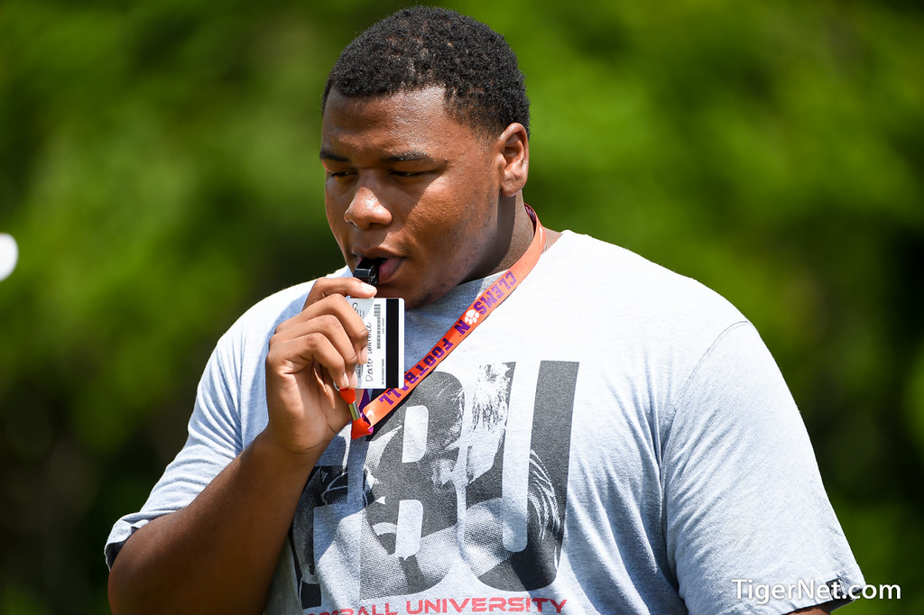 Clemson Recruiting Photo of Dexter Lawrence