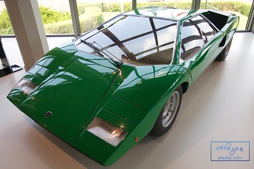 Lamborghini Museum - Sant'Agata Bolognese • <a style="font-size:0.8em;" href="http://www.flickr.com/photos/104879414@N07/28637211355/" target="_blank">View on Flickr</a>