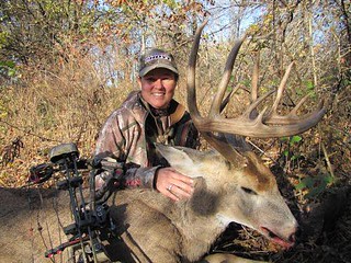 Kansas Trophy Whitetail Bow Hunt 32