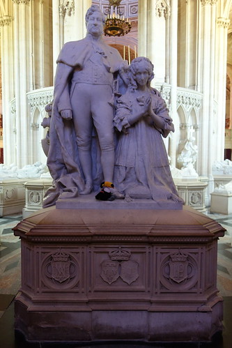 Ici gît Louis Philippe Ier, dernier roi de France décédé en 1850.