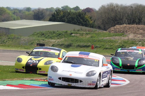 Lewis Brown and Harry King in the Ginetta Juniors Race during the BTCC Weekend at Thruxton, May 2016