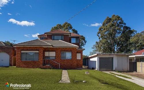39 Toby Cr, Panania NSW 2213