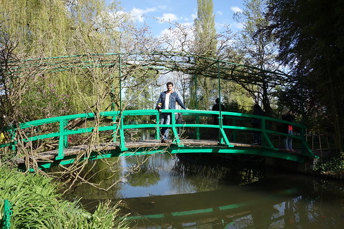 Ce pont a inspiré un tableau très célèbre à Claude Monet.