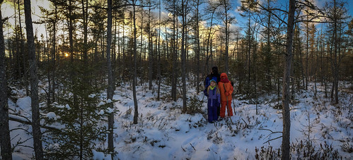 Kai, Nora and a very bundled up Mom on an expedition to Hidden Lake. • <a style="font-size:0.8em;" href="http://www.flickr.com/photos/96277117@N00/15574782493/" target="_blank">View on Flickr</a>