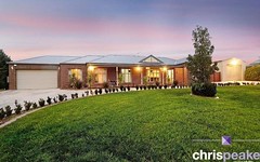 34 Holm Park Road, Beaconsfield VIC