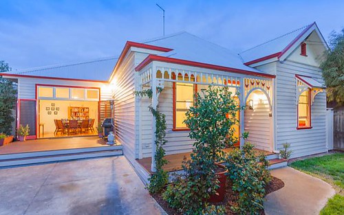 4 Coots Ct, Rippleside VIC 3215