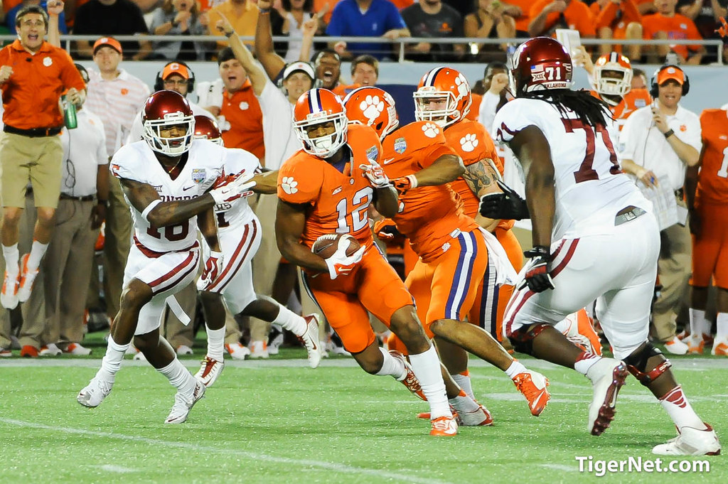 Clemson Football Photo of Russell Athletic Bowl and Korrin Wiggins