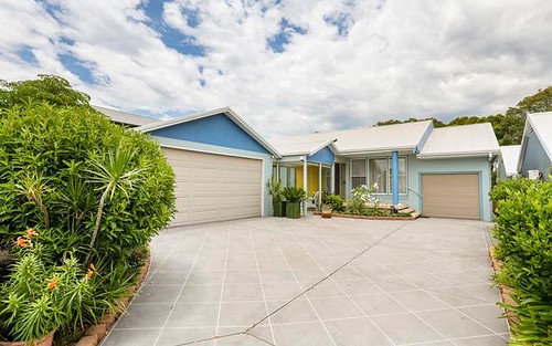 255 Scenic Dr, Merewether Heights NSW 2291