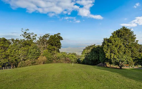 32 Hilltop Crescent, Blue Mountain Heights QLD