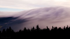 Böhmischer Nebel schwappt über Keilberg • <a style="font-size:0.8em;" href="http://www.flickr.com/photos/91814557@N03/15856650297/" target="_blank">View on Flickr</a>
