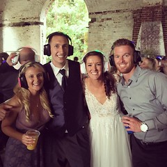 Congratulations, Avery & Nicki!  #Repost @hannn_nuhhh ・・・ So much fun silent discoing at @nrkniner wedding!! SOO happy for Nicki and her new hubby Avery!! #averynickiwedding #silentdisco 👰🎉💍🍹🎧