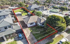 17 Cresswold Avenue, Avondale Heights VIC