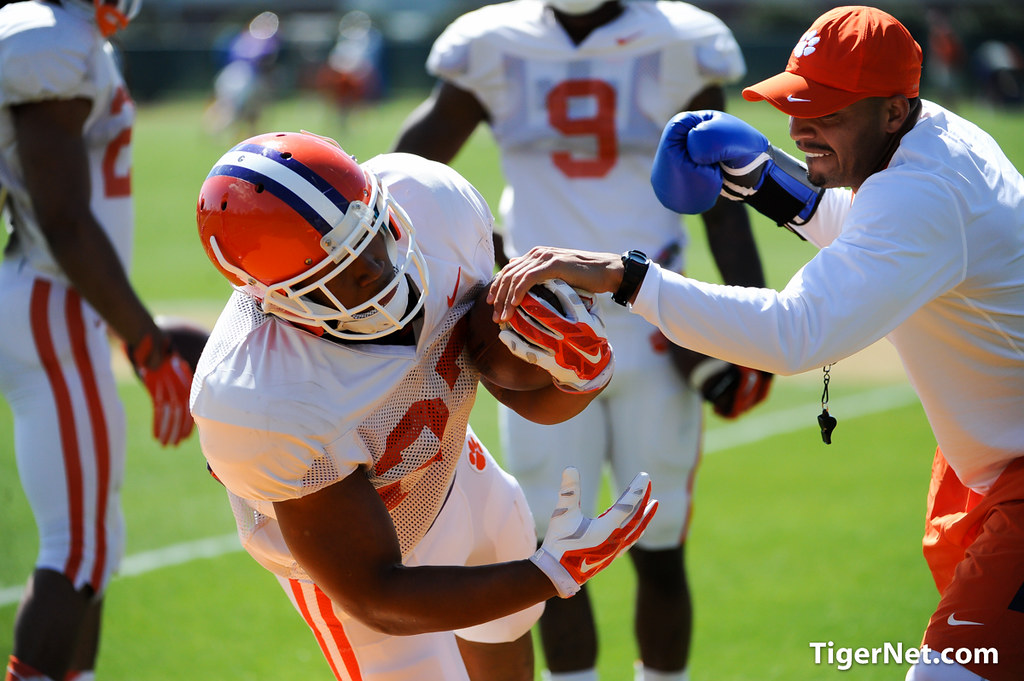Clemson Football Photo of cjfuller and Tony Elliott and practice