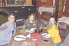 2928. Bernardo Sepúlveda con Daniela y Gabriela Ceniceros.