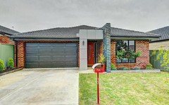 13 Waterford Drive, Miners Rest VIC