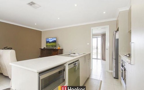 185 Plimsoll Drive, Casey ACT
