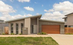 105 Langtree Crescent, Crace ACT