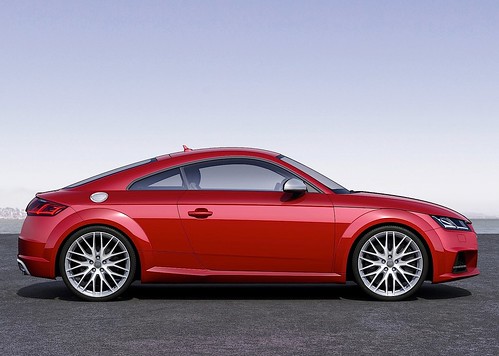 Audi TTS