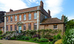 Особняк Walton Canonry в Британии