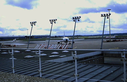 05 Flughafen Hamburg 1983 • <a style="font-size:0.8em;" href="http://www.flickr.com/photos/69570948@N04/17144969222/" target="_blank">Auf Flickr ansehen</a>