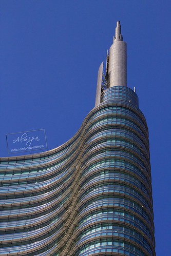 UniCredit Towers - Milan • <a style="font-size:0.8em;" href="http://www.flickr.com/photos/104879414@N07/17908045245/" target="_blank">View on Flickr</a>