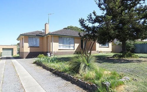 South St, Beaufort VIC 3373