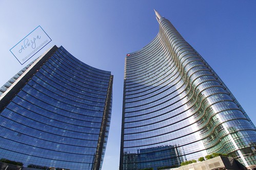 UniCredit Towers - Milan • <a style="font-size:0.8em;" href="http://www.flickr.com/photos/104879414@N07/17881439286/" target="_blank">View on Flickr</a>