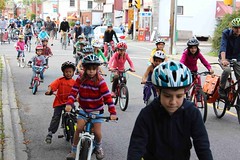 2012-09-15-urban-commuter-ottawa-hans-moor-wellington-kids-bike-ride-06