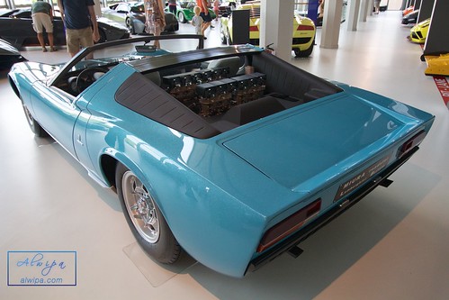 Lamborghini Museum - Sant'Agata Bolognese • <a style="font-size:0.8em;" href="http://www.flickr.com/photos/104879414@N07/28604678606/" target="_blank">View on Flickr</a>