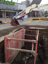 Scottsdale Mall Manhole Install