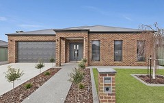 20 Greenfield Drive, Epsom VIC