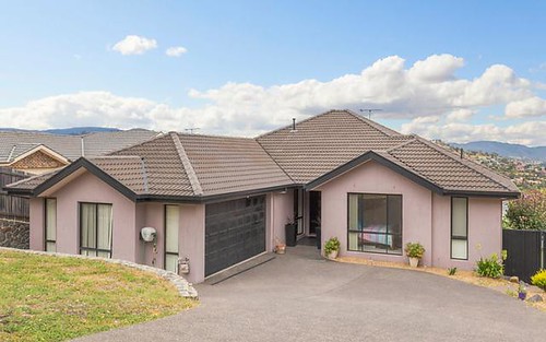 20 Olive Pink Crescent, Banks ACT