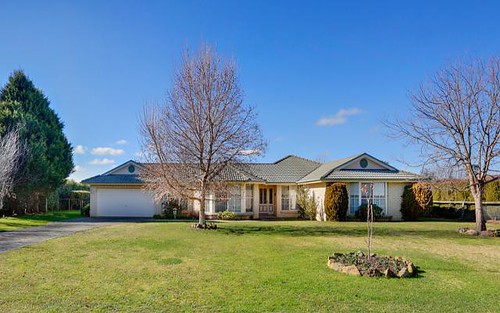 9 Victor Crescent, Moss Vale NSW 2577