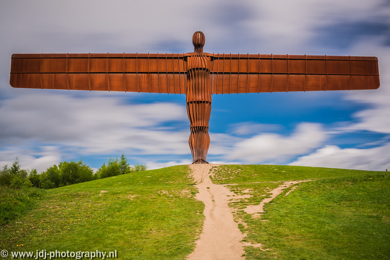 Angel of the North<br/>© <a href="https://flickr.com/people/24494149@N02" target="_blank" rel="nofollow">24494149@N02</a> (<a href="https://flickr.com/photo.gne?id=27790043712" target="_blank" rel="nofollow">Flickr</a>)