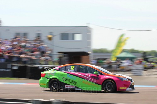 Mike Epps during the BTCC Weekend at Thruxton, May 2016