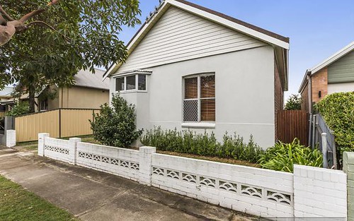 12 Chatham Rd, Georgetown NSW 2298