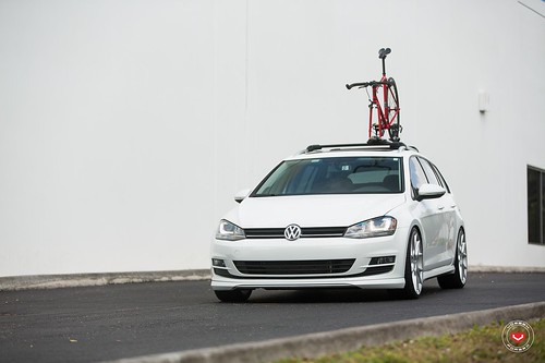 Volkswagen Golf SportWagon on Vossen Wheels