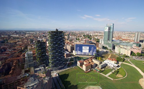 UniCredit Towers - Milan • <a style="font-size:0.8em;" href="http://www.flickr.com/photos/104879414@N07/17881920876/" target="_blank">View on Flickr</a>