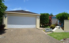 2 Peacock Way, Currans Hill NSW