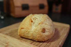 2019-1-18 Roasted garlic bread