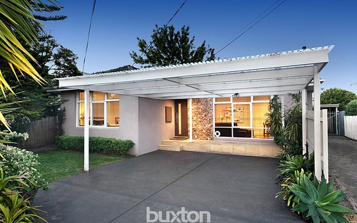 7a Adrian St, Bentleigh East VIC 3165