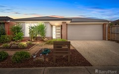 15 Orchid Street, Officer VIC