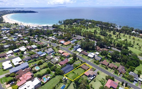 33 Clissold Street, Mollymook NSW 2539