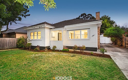 10 Delia St, Oakleigh South VIC 3167