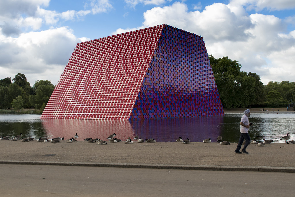 Christo--JeanneClaude-The-MastabaOver-the-River