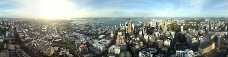 Auckland 360° Panorama<br/>© <a href="https://flickr.com/people/63378407@N08" target="_blank" rel="nofollow">63378407@N08</a> (<a href="https://flickr.com/photo.gne?id=46756793724" target="_blank" rel="nofollow">Flickr</a>)