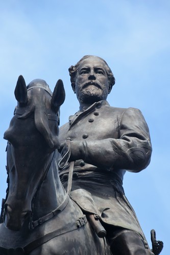 Robert E. Lee Monument