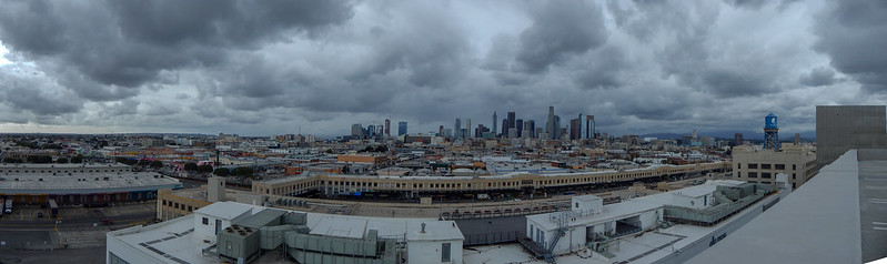DTLA Cloudy Pano - 1<br/>© <a href="https://flickr.com/people/89018228@N08" target="_blank" rel="nofollow">89018228@N08</a> (<a href="https://flickr.com/photo.gne?id=47153208281" target="_blank" rel="nofollow">Flickr</a>)